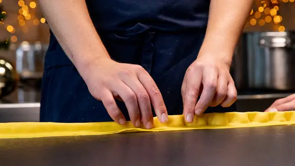 Nudeln selbst machen - so geht's | ndr.de