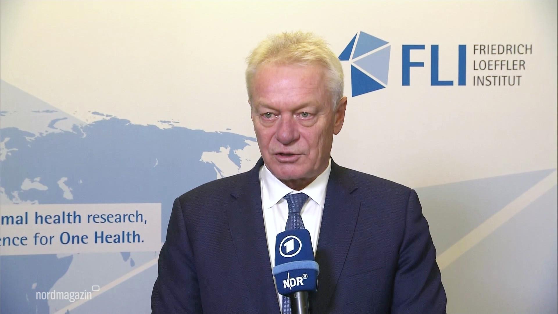 Insel Riems: Bundes-Landwirtschaftsminister besucht Institut