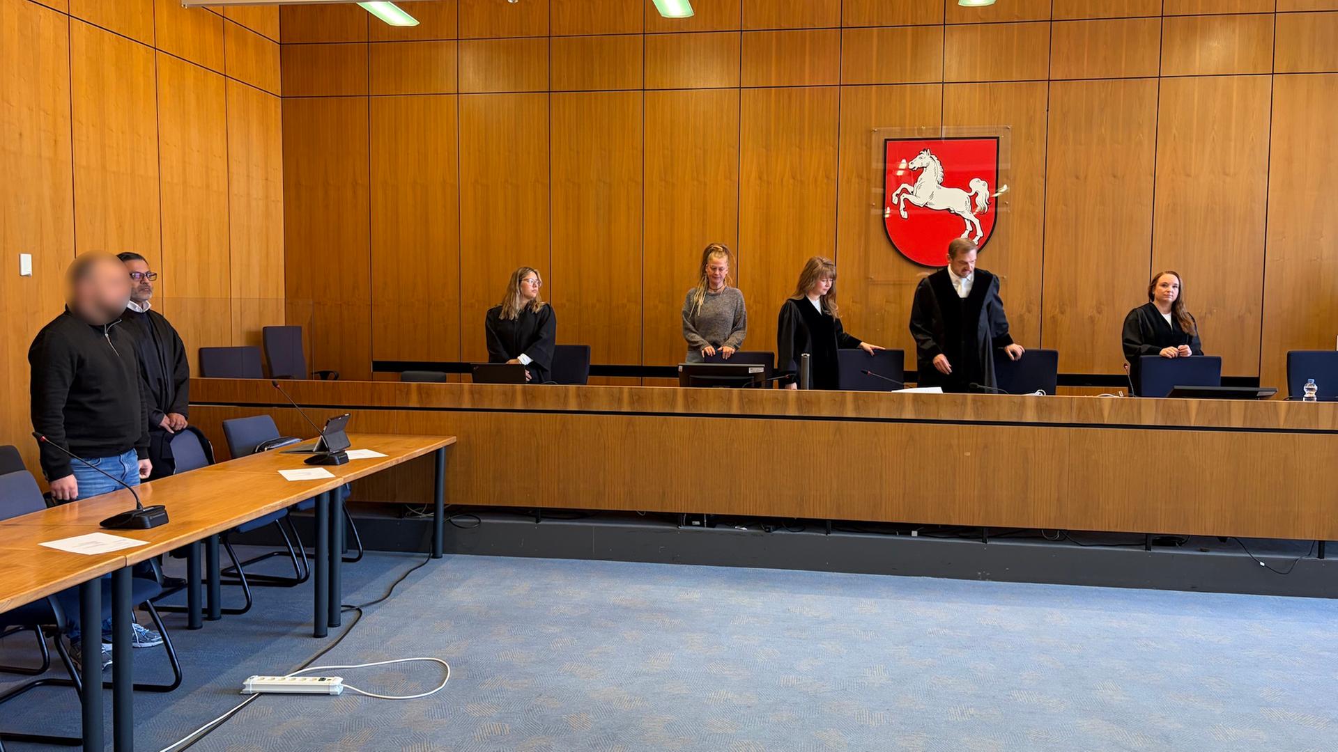 Ein Angeklagter vor dem Landgericht Hildesheim. | Wolfgang Kurtz, NDR