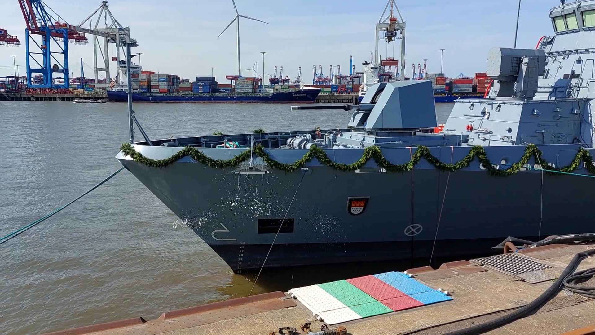 Sabotageakt an Marineschiff im Hamburger Hafen: Haftbefehle aufgehoben