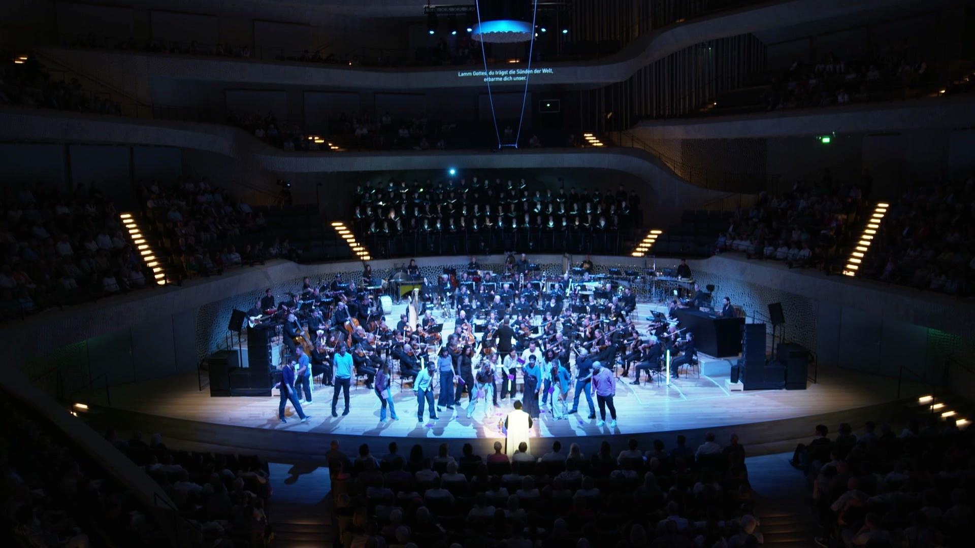 Leonard Bernsteins eigenwillige Pfingstmesse in der Elphi