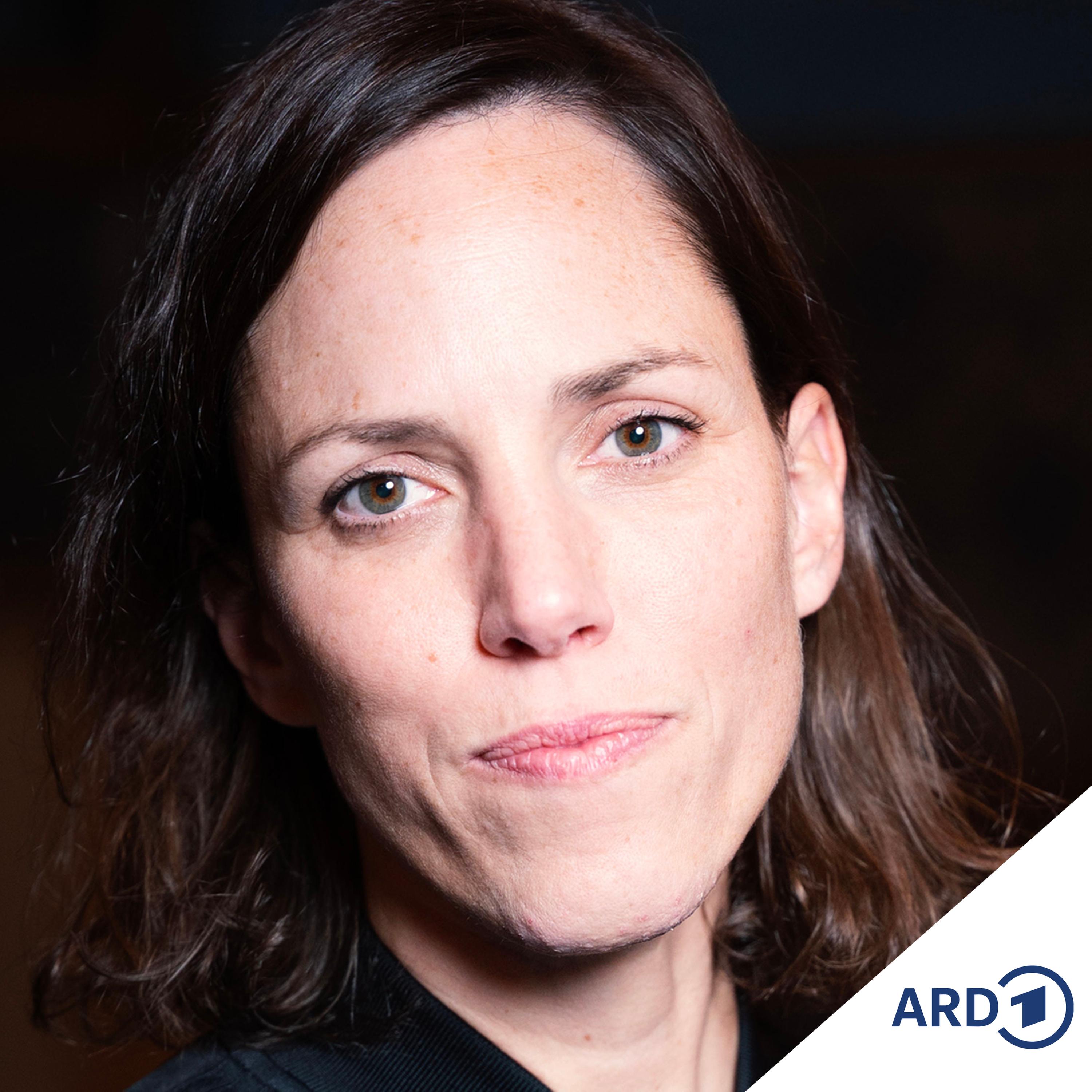 Anne Lenk und ihre Stoffe für die Bühne