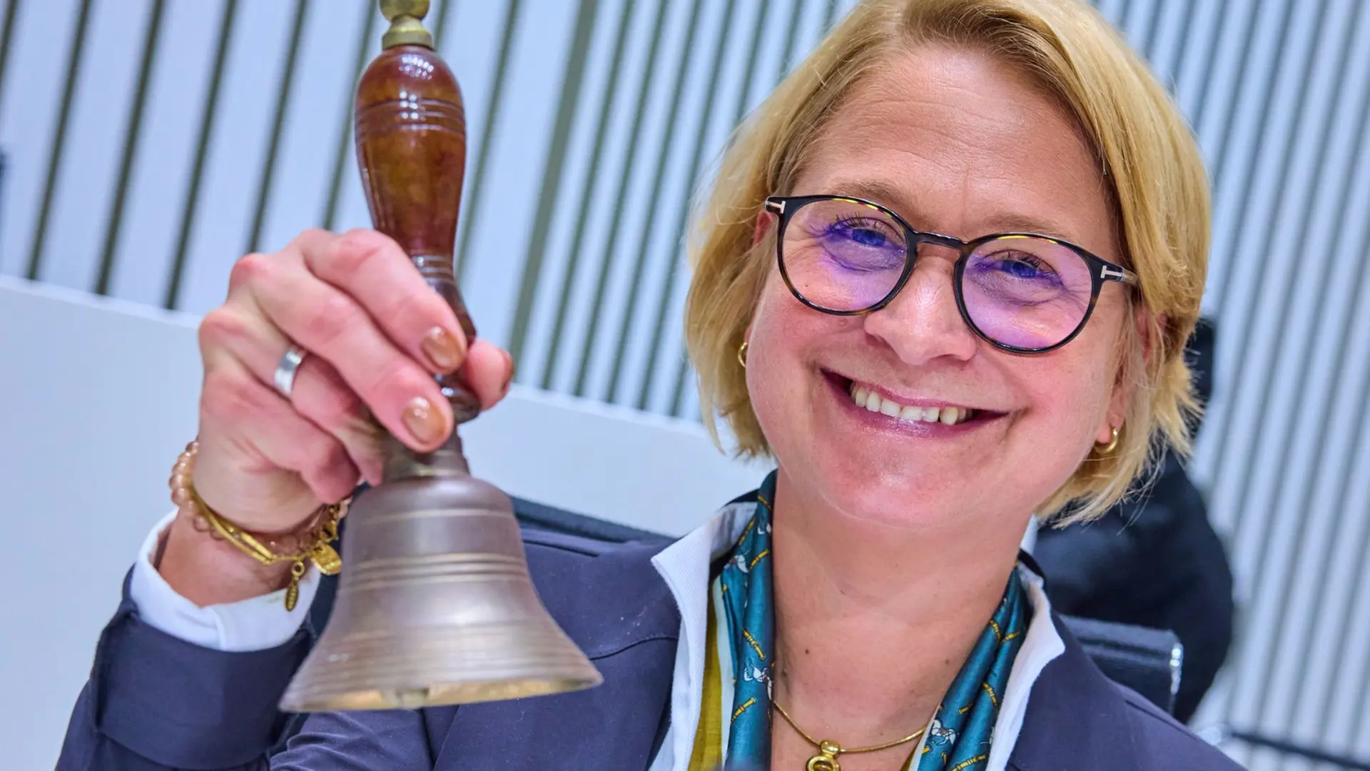 Neuer Landtag in MV: Birgit Hesse (SPD) bleibt Präsidentin | ndr.de