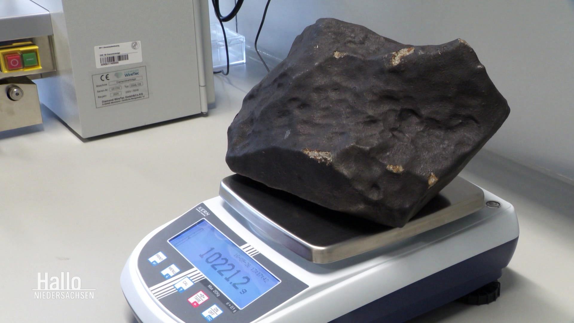 Sonnensystemforschung mit 1.900 Meteoriten in Göttingen
