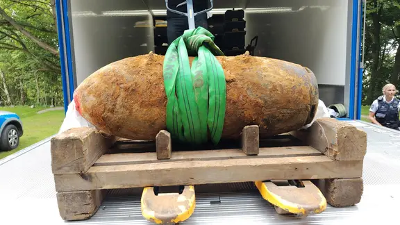 Eine entschärfte Weltkriegsbombe