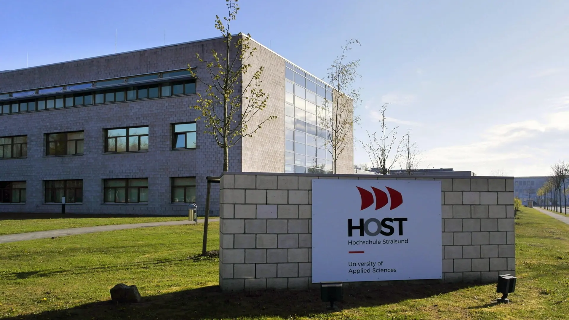 Hochschule Stralsund: Frauen für technische Studiengänge begeistern ...