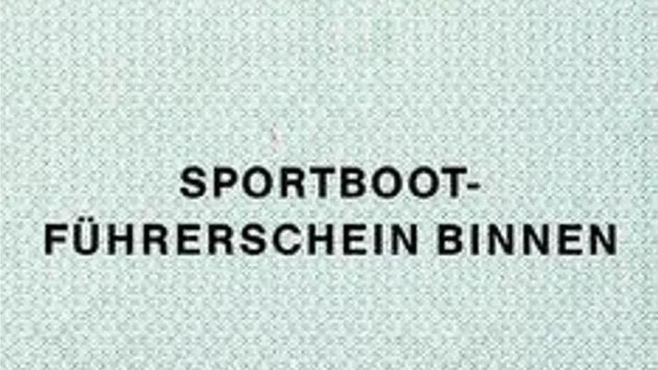 Der Sportbootführerschein Binnen berechtigt, neben dem Sportbootführerschein See, Boote zu fahren, die mit mehr als 15 PS motoriesiert sind. Darunter ist kein Schein verpflichtend. | Deutscher Hochseesportverband HANSA e.V. Ein Sportboot-Führerschein Binnen.