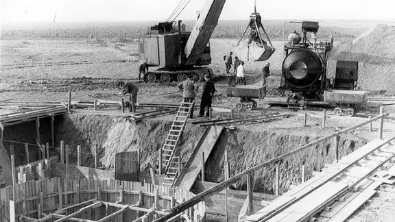 Arbeiten an der Schachtanlage Konrad 1 in Salzgitter im Jahr 1957.