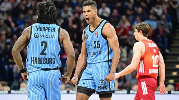 Party again in the Arena: Hamburg Towers defeat Bayern Munich in front of record crowd