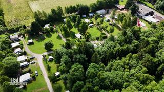 Schuften statt chillen: Auf dem Campingplatz in Silberborn