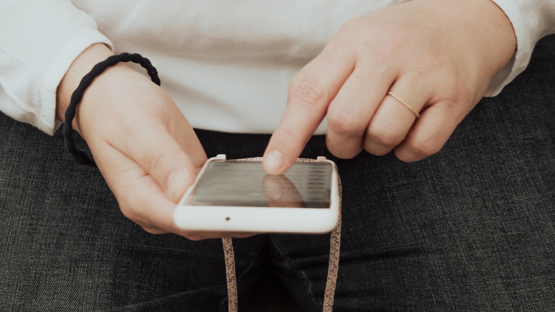 Funktioniert das? Fünftklässler verzichten aufs Smartphone