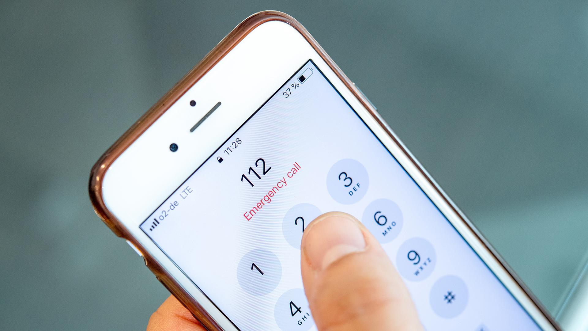 Lebensgefährliche Lücken im Mobilfunk in Wandsbek