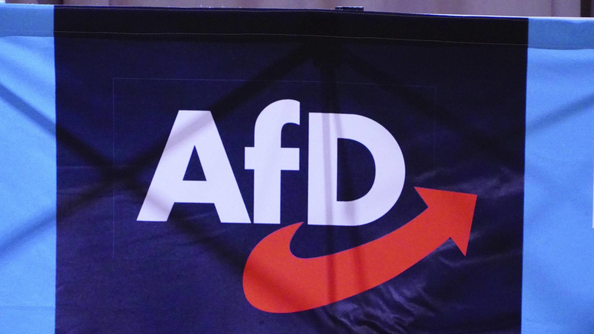 AfD von MV wählt in Neubrandenburg Liste für Landtagswahl