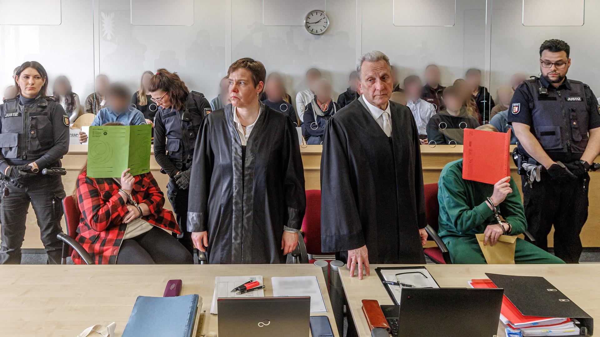 Säuglingsmord Brunsbüttel: FDP hat Fragen zur Rolle des Jugendamts