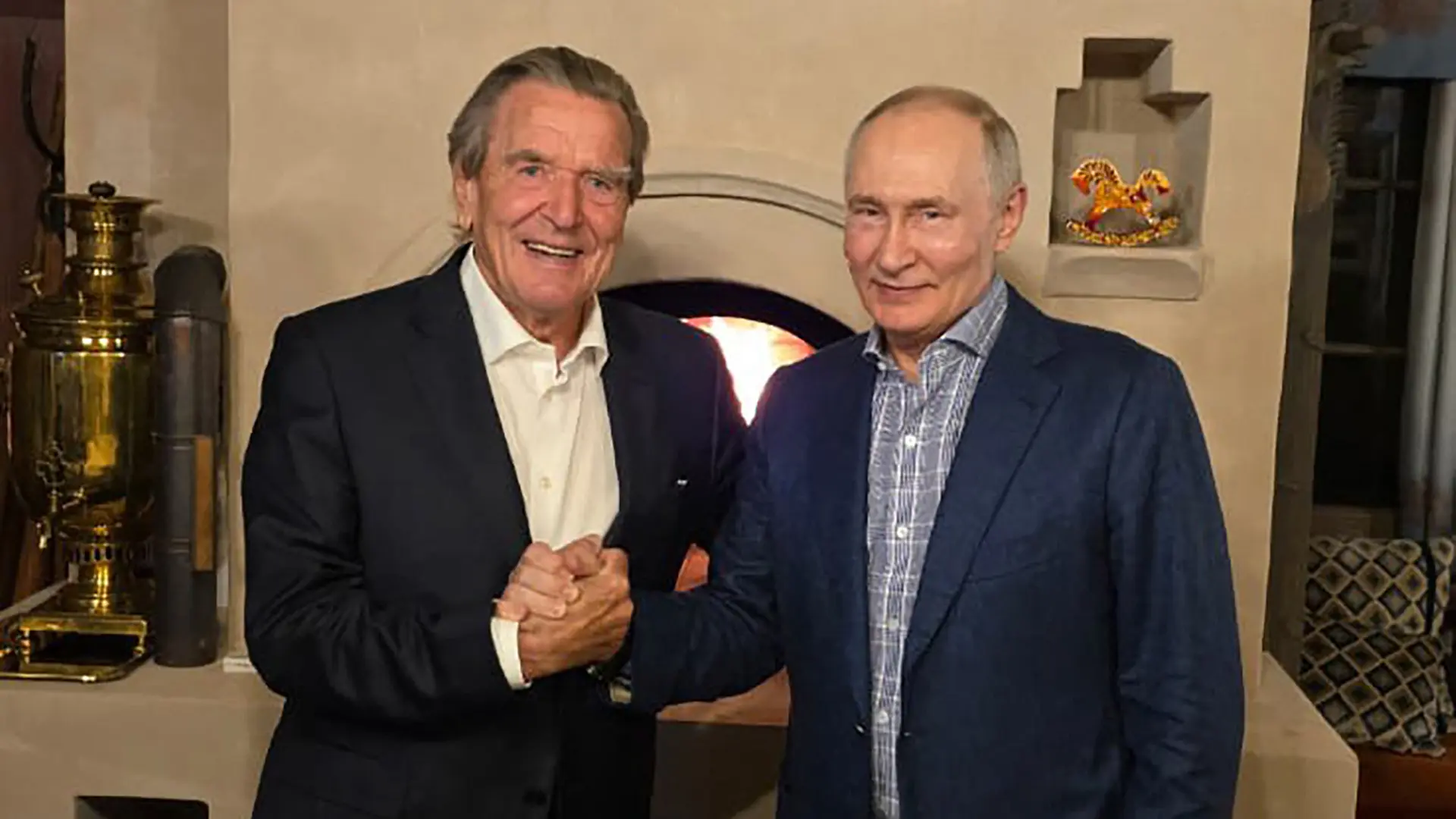 Nach Geburtstagsparty bei Putin: Forderungen nach Schröder-Rauswurf