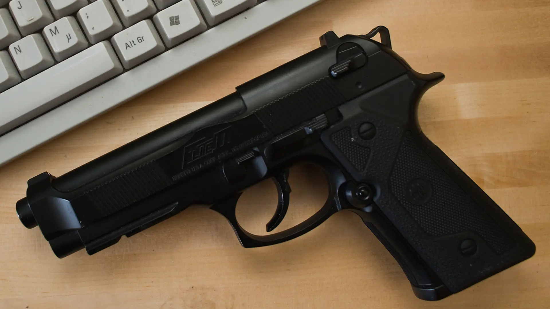 Göttingen: Polizei findet Softair-Pistole bei Schüler | ndr.de