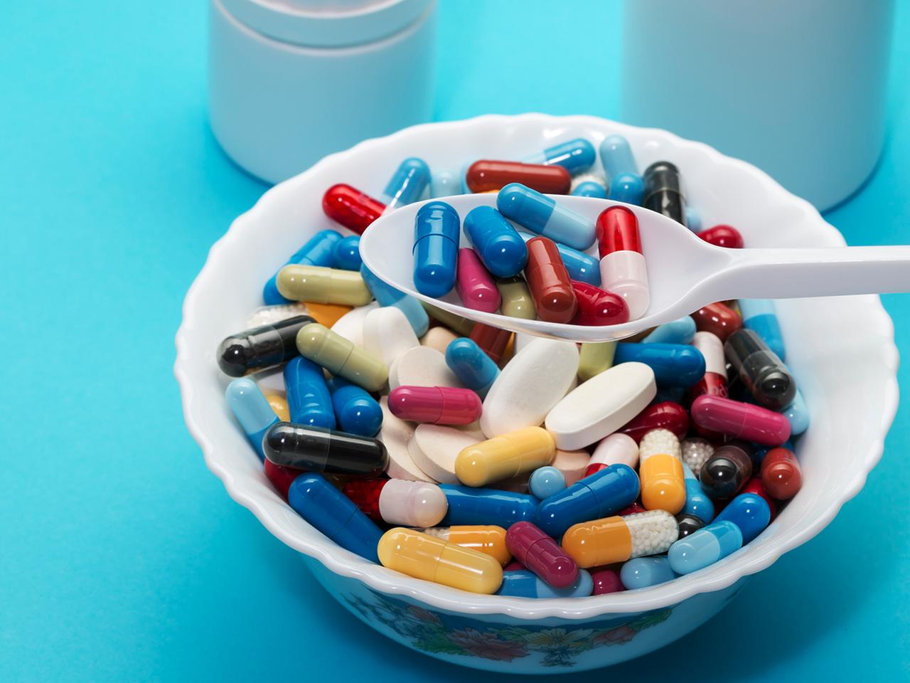 Wechselwirkungen von Medikamenten: Vorsicht bei diesen Lebensmitteln |  ndr.de