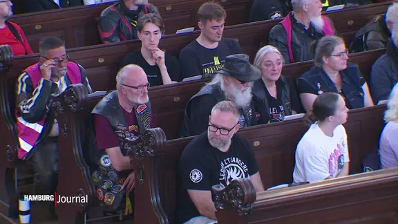 Motorradgottesdienst im Michel.