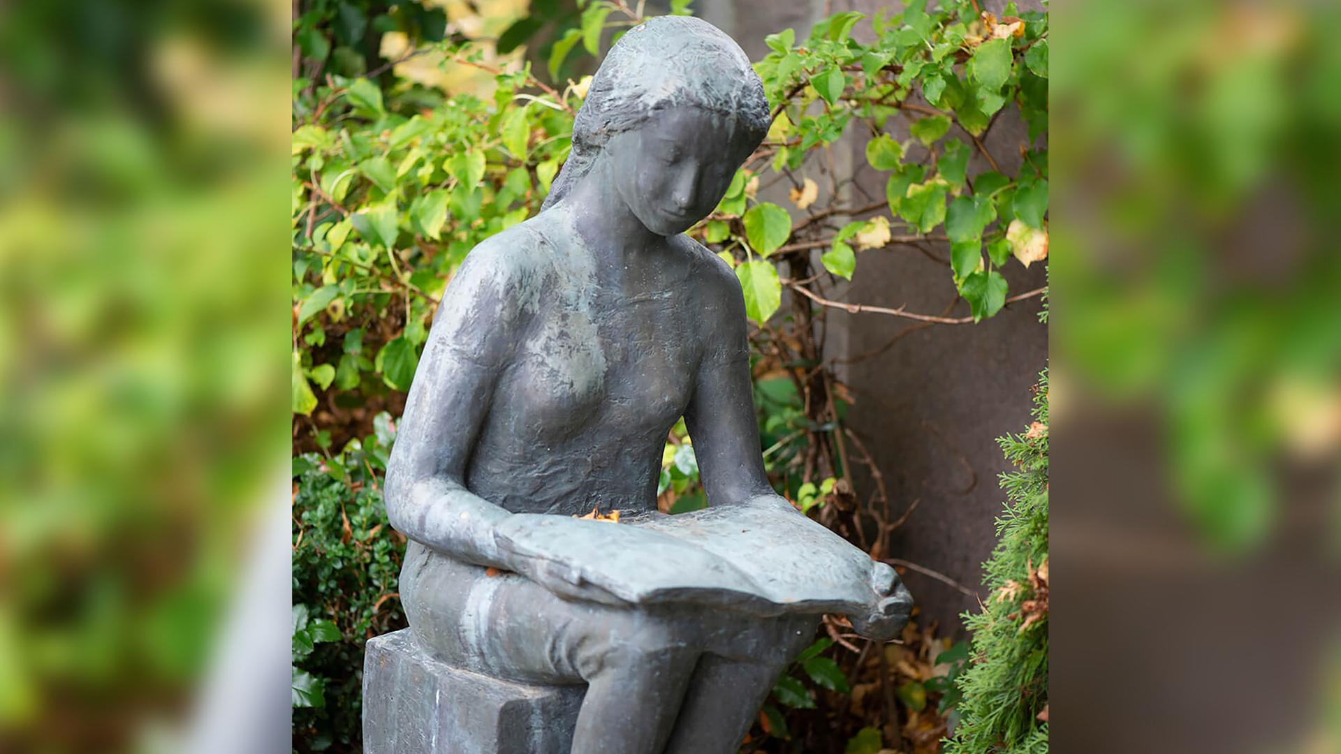 Grab-Diebstahl: Gestohlene Skulptur aus Schmilau wieder da