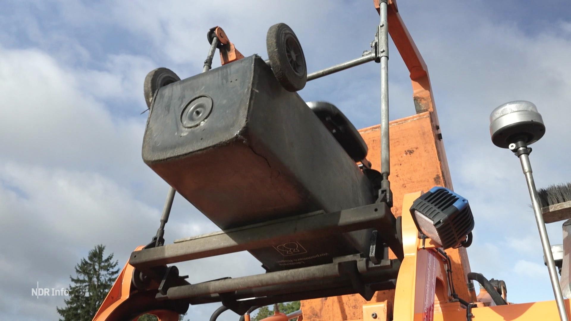 Abfallgebühren in Hansestadt und Landkreis Rostock steigen