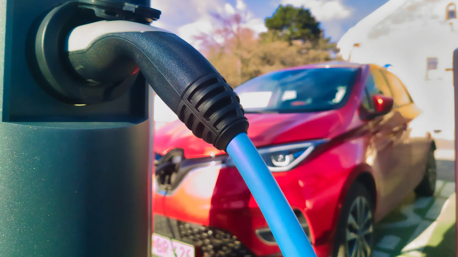 Elektroauto gebraucht kaufen: Darauf sollte man achten