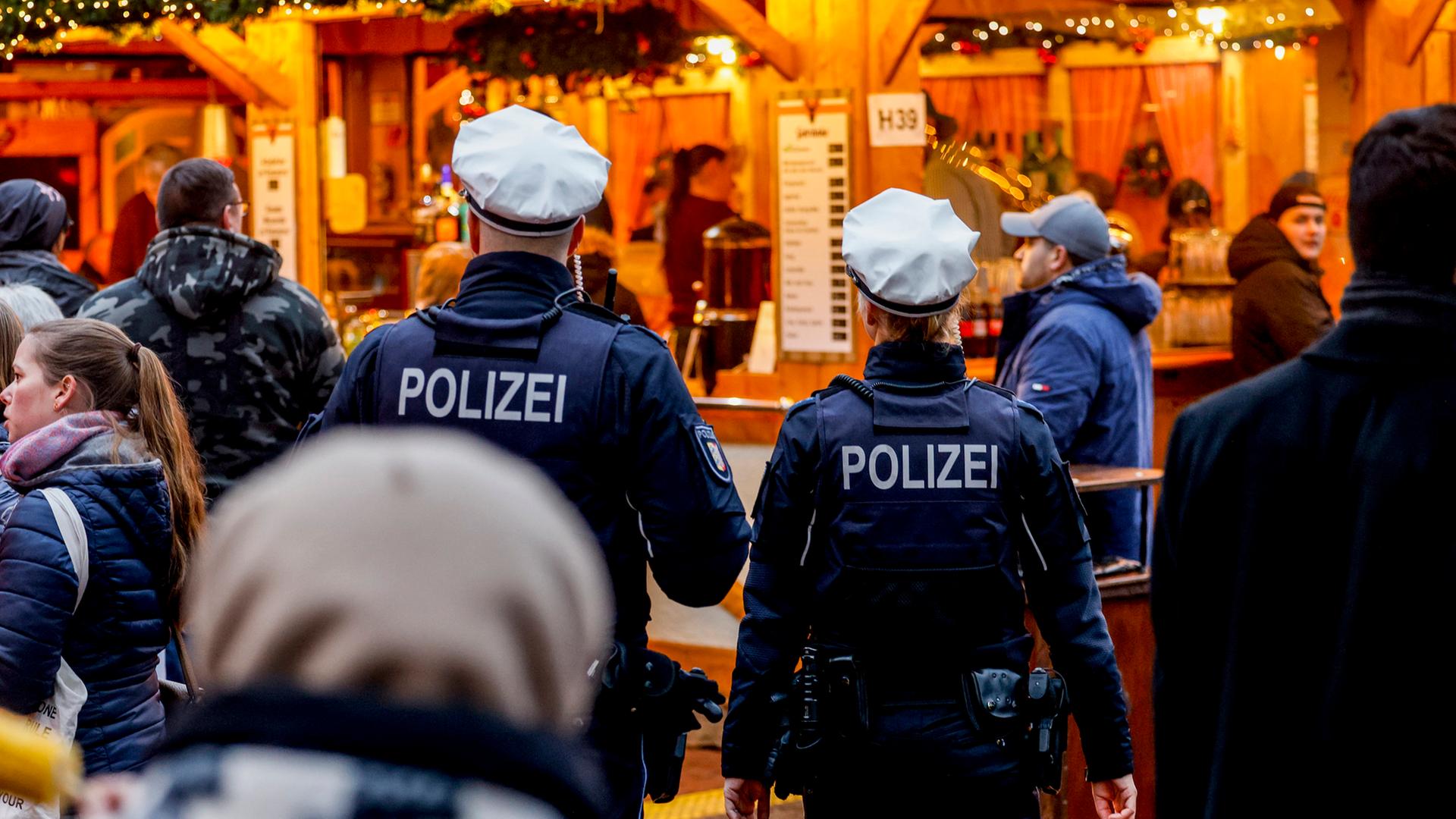 Weihnachtsmärkte in SH: So wollen Städte für Sicherheit sorgen