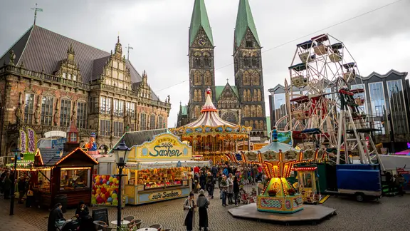 Bremer Freimarkt 2025: Öffnungszeiten, Fahrgeschäfte, Programm | ndr.de