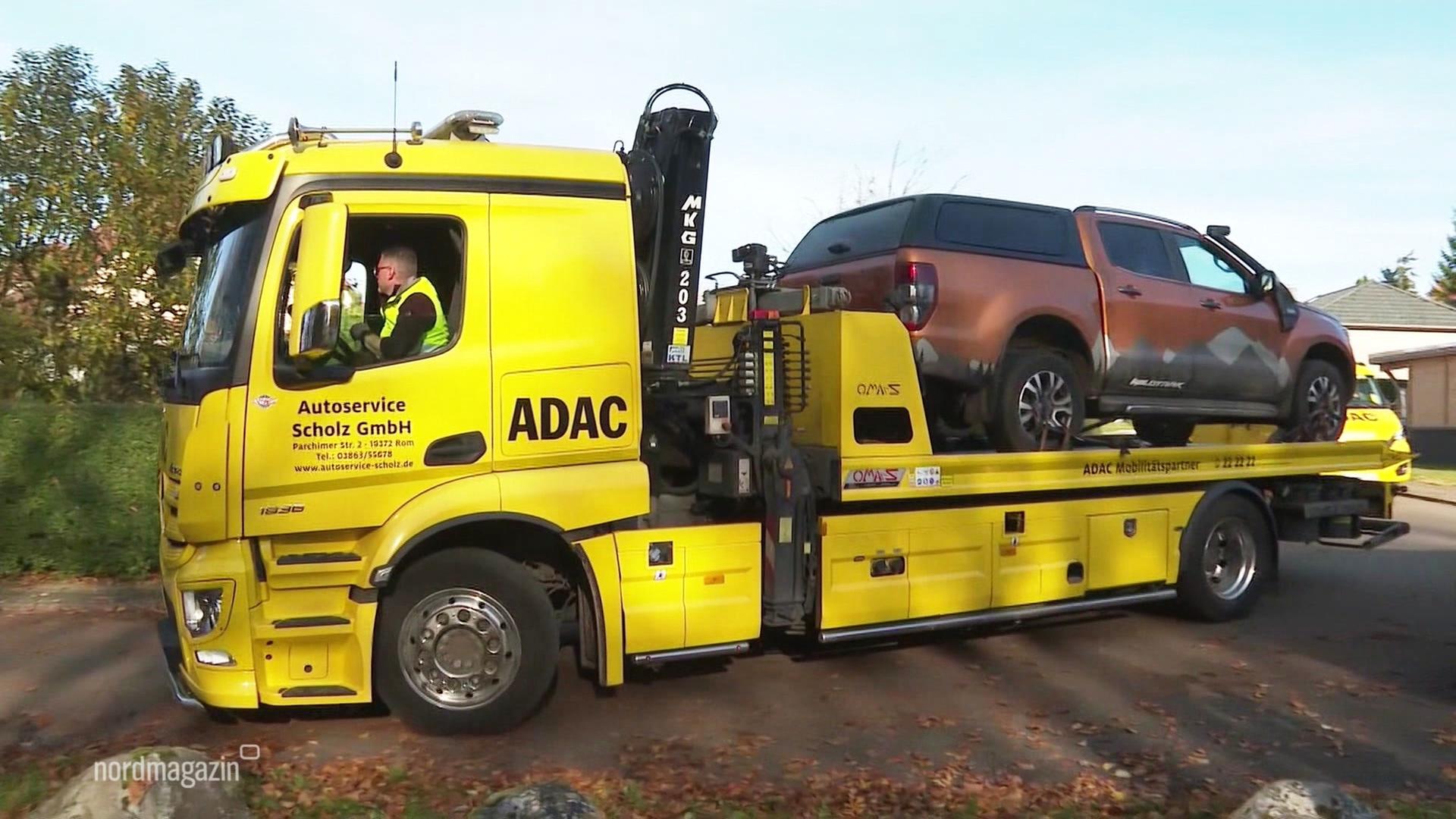 Zeugenaufruf im Fall Fabian: Hinweise zu orangem Pick-up gesucht