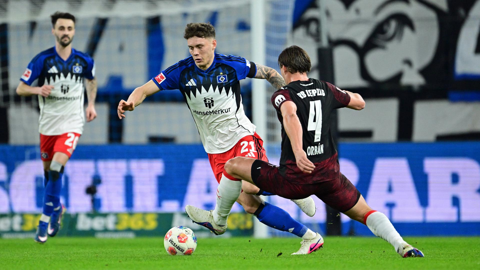Fußball-Bundesliga jetzt live: Leipzig führt beim HSV