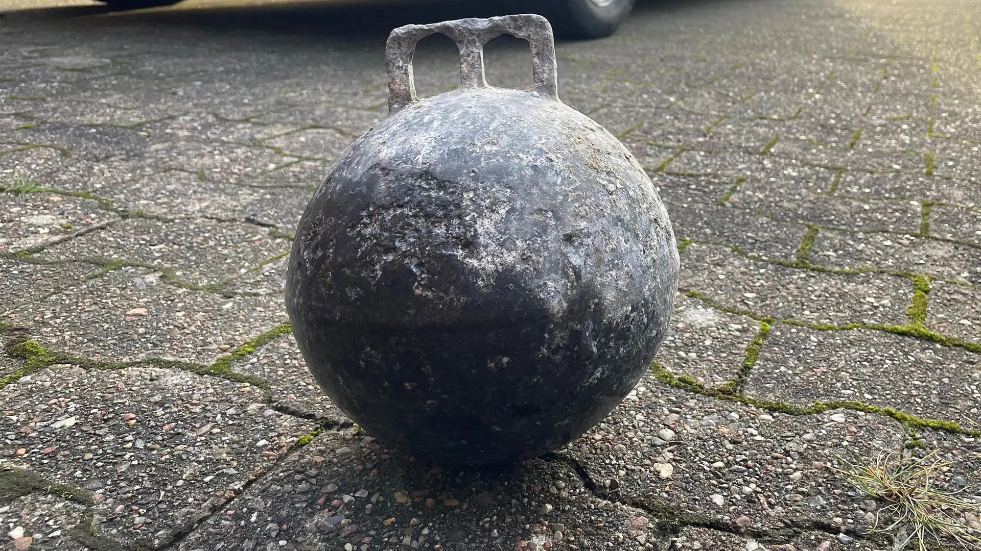 Amrum: Mann bohrt Boje auf und wird lebensgefährlich verletzt