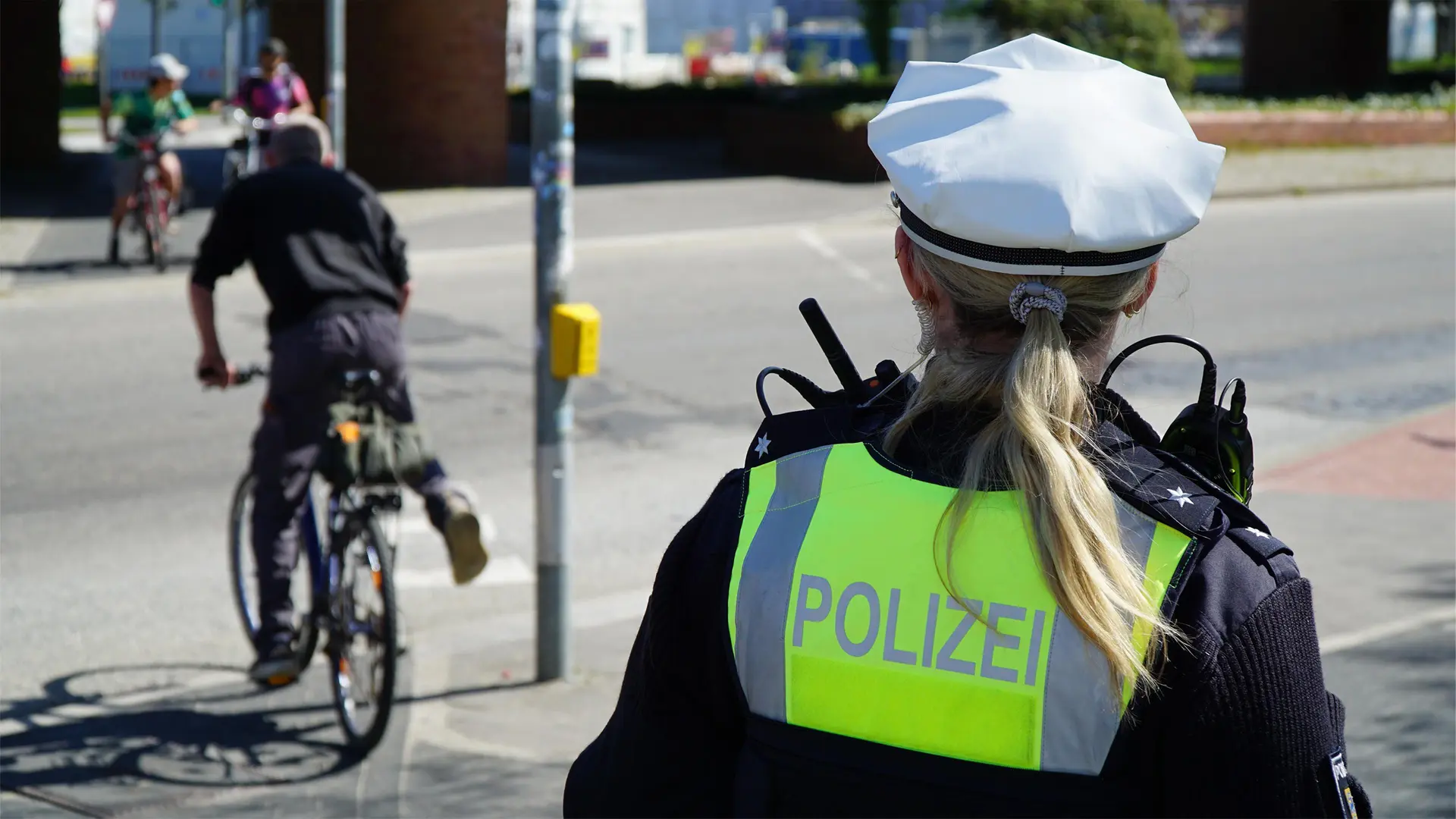 Kontrollen von Motorrädern E-Scootern und Pedelecs: Diese Regel wurde häufig missachtet