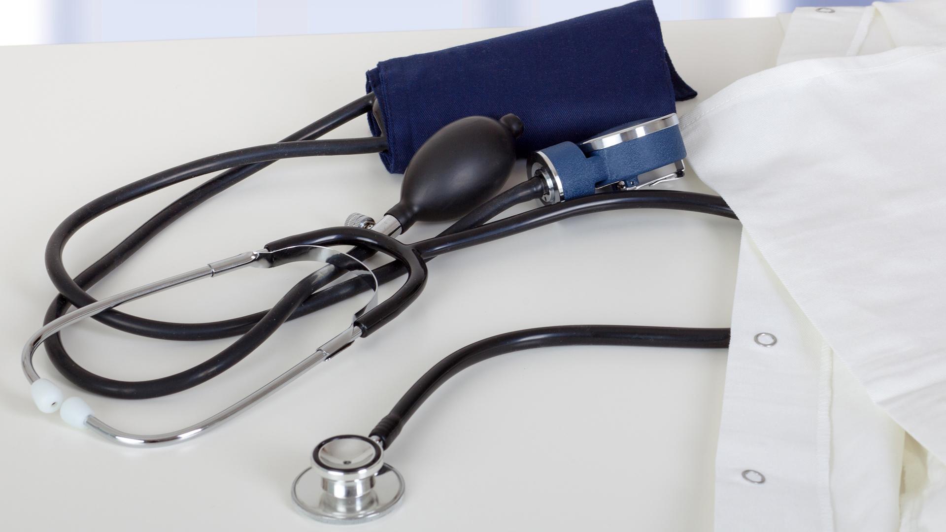 Tabletten | Stock Adobe, Edler von Rabenstein