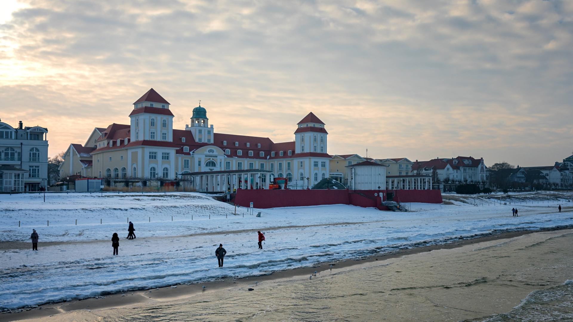 Durchwachsene Tourismusbilanz in Vorpommern: Gäste geben weniger aus