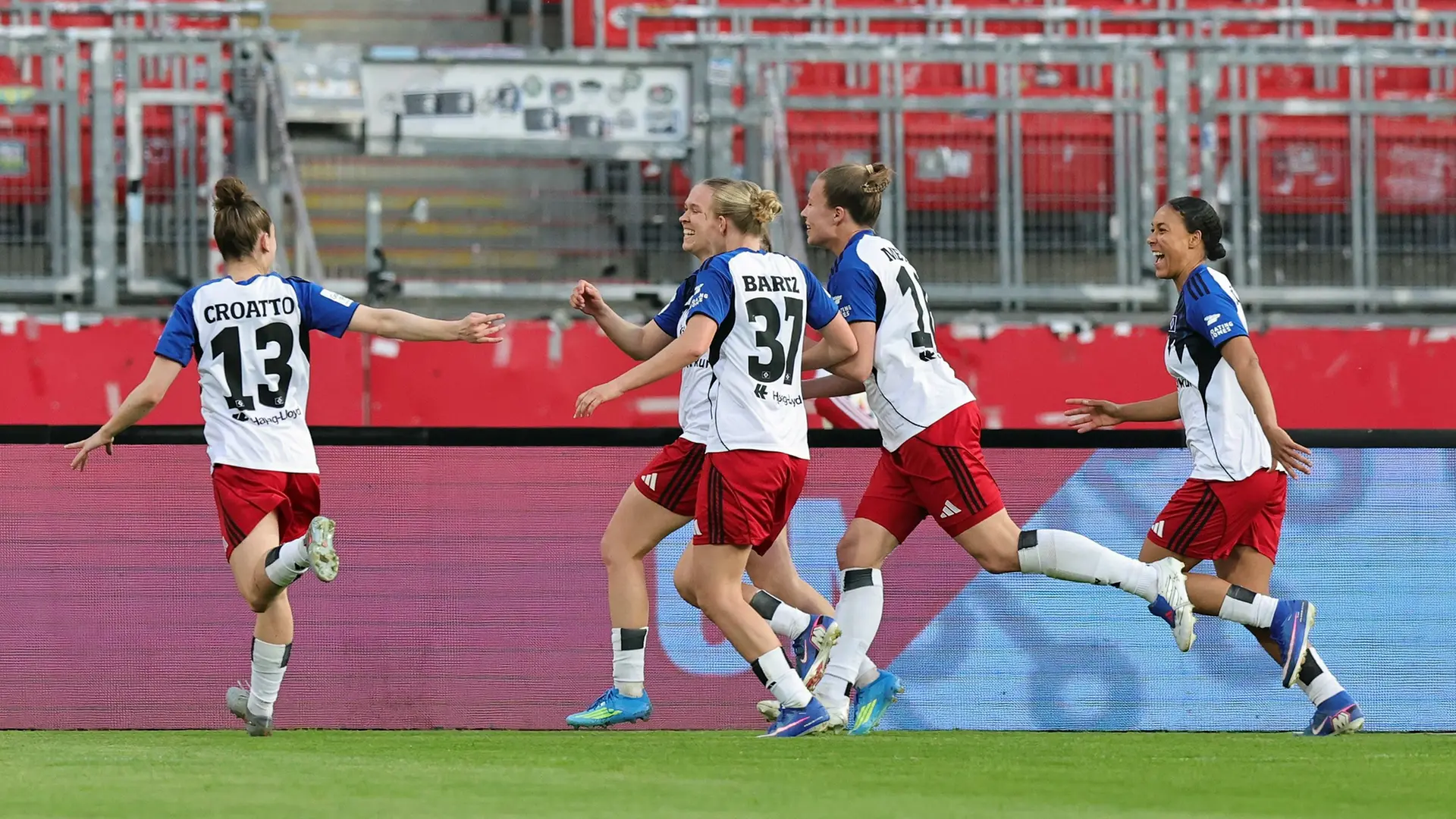 HSV-Frauen jubeln bei Cardoso-Debüt