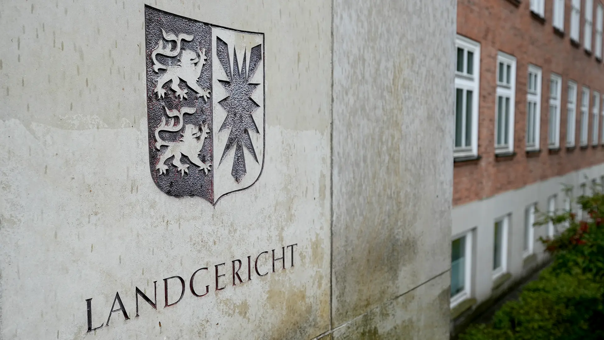 Einschleusen mit Todesfolge: Prozessbeginn in Kiel