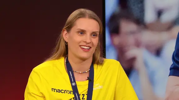 Volleyballerin Anne Hölzig im Sportclub