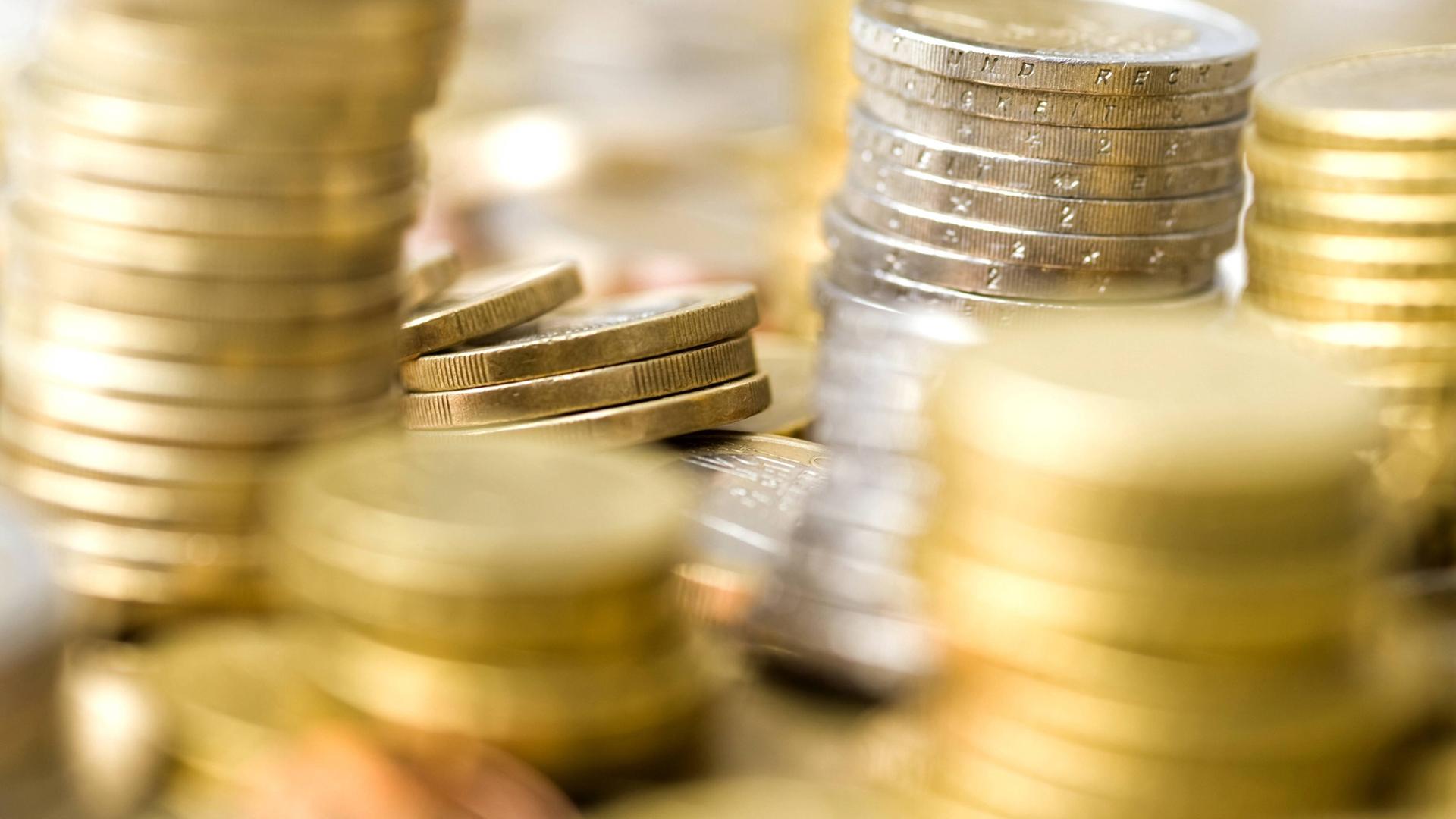 Steuereinnahmen steigen – trotzdem muss SH weiter sparen