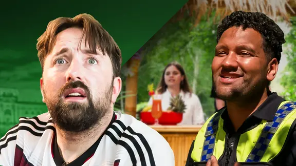 Ein Mann im Fussball-Trikot, ein Polizist (POC) und eine Frau an einer Strandbar. Urlaub in Diskrimi: Safe Space der Ungerechtigkeit. (Bild hat KI-generierte Elemente)