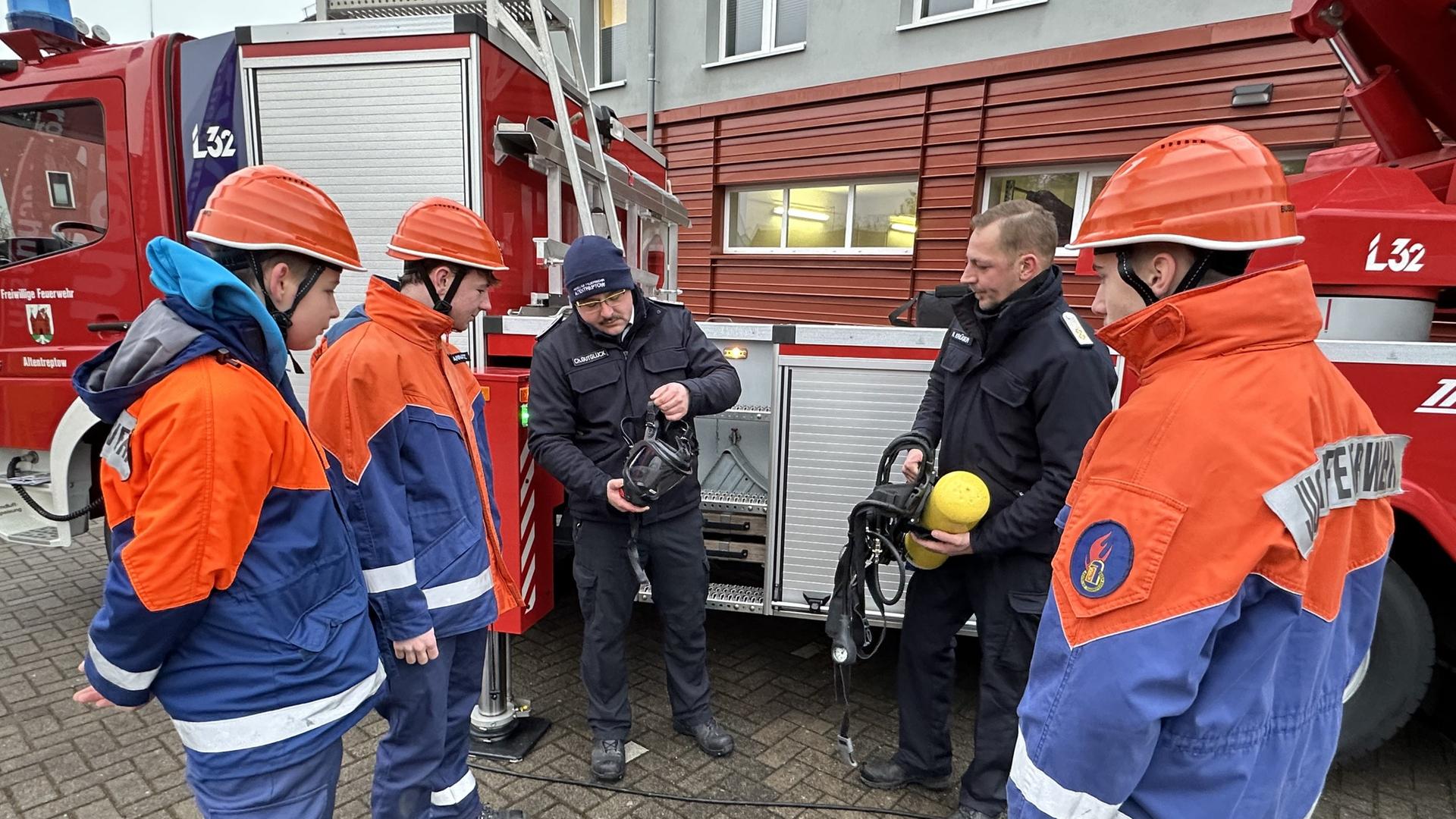 Feuerwehr Altentreptow sucht Kinder für den Nachwuchs