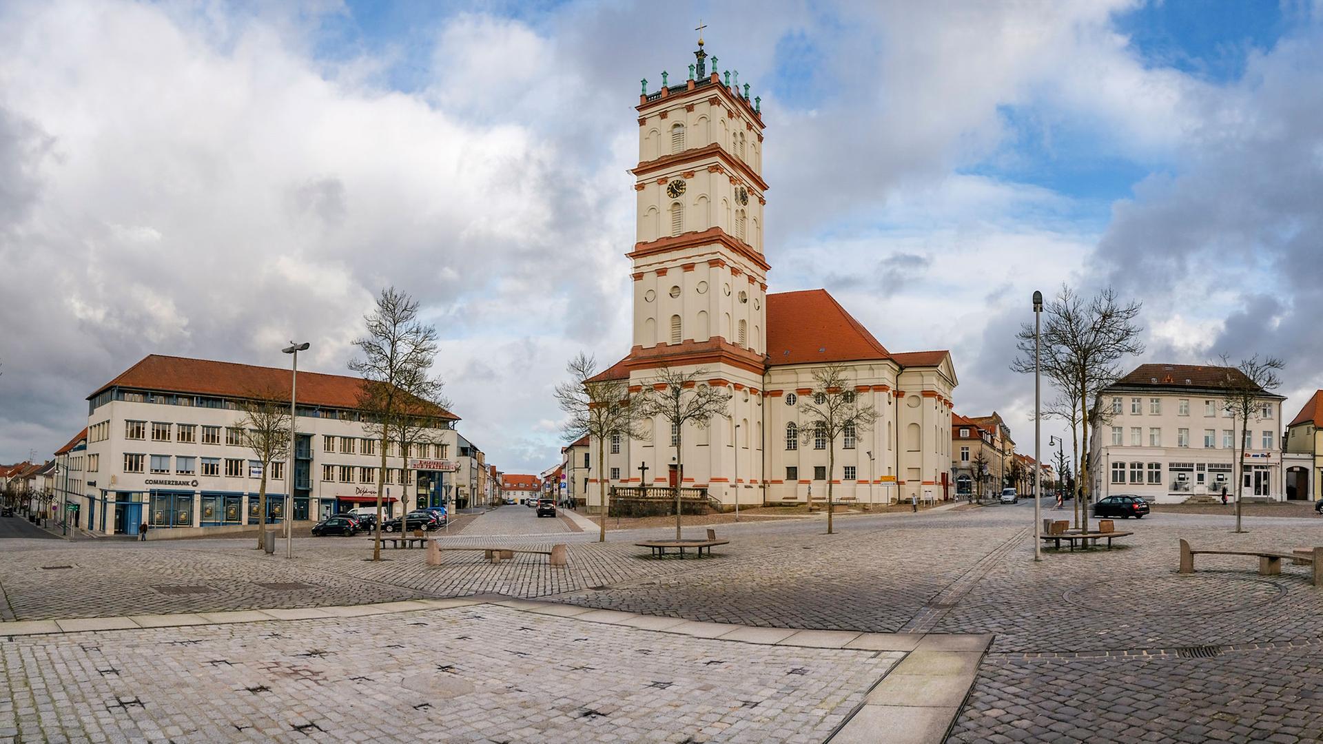 Bürgermeister Neustrelitz widerspricht der Stadtvertretung