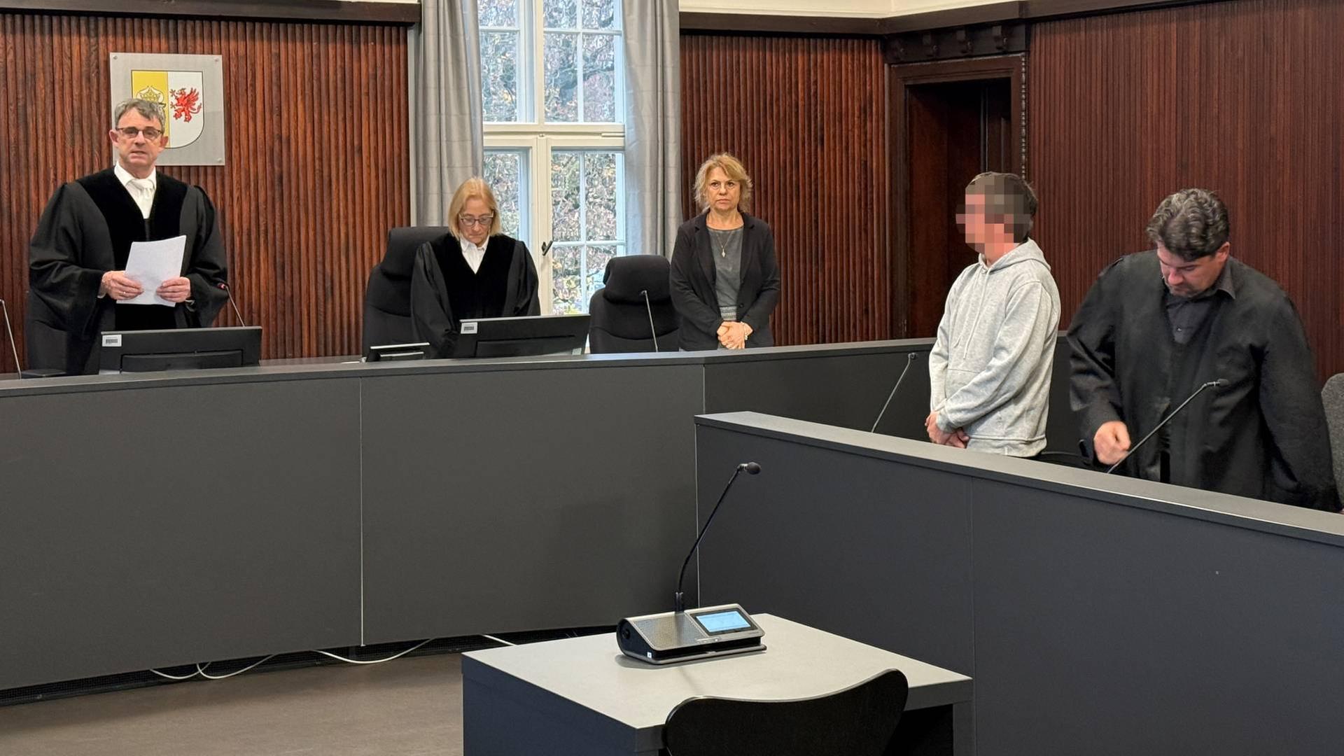 Schwerin: Mann wegen sexuellen Missbrauchs eines Jungen verurteilt