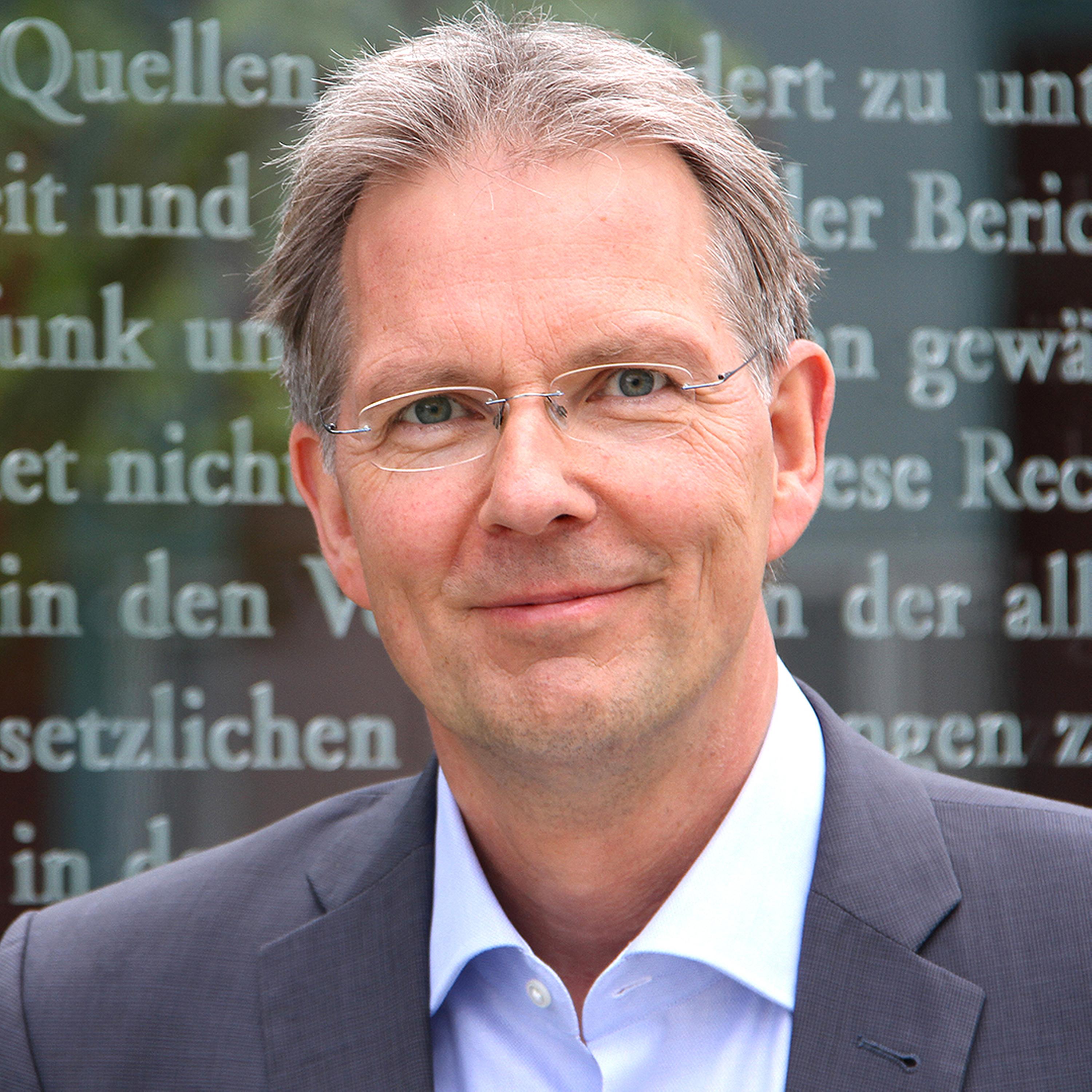 Gott und die Welt mit Arnd Henze episode artwork