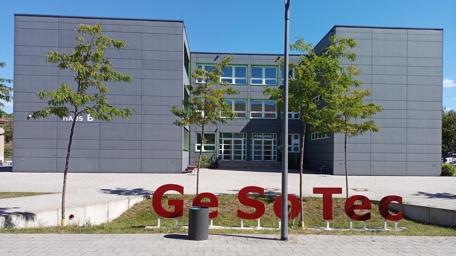 Neubrandenburg: Berufsschule "GeSoTec" wird bald erweitert