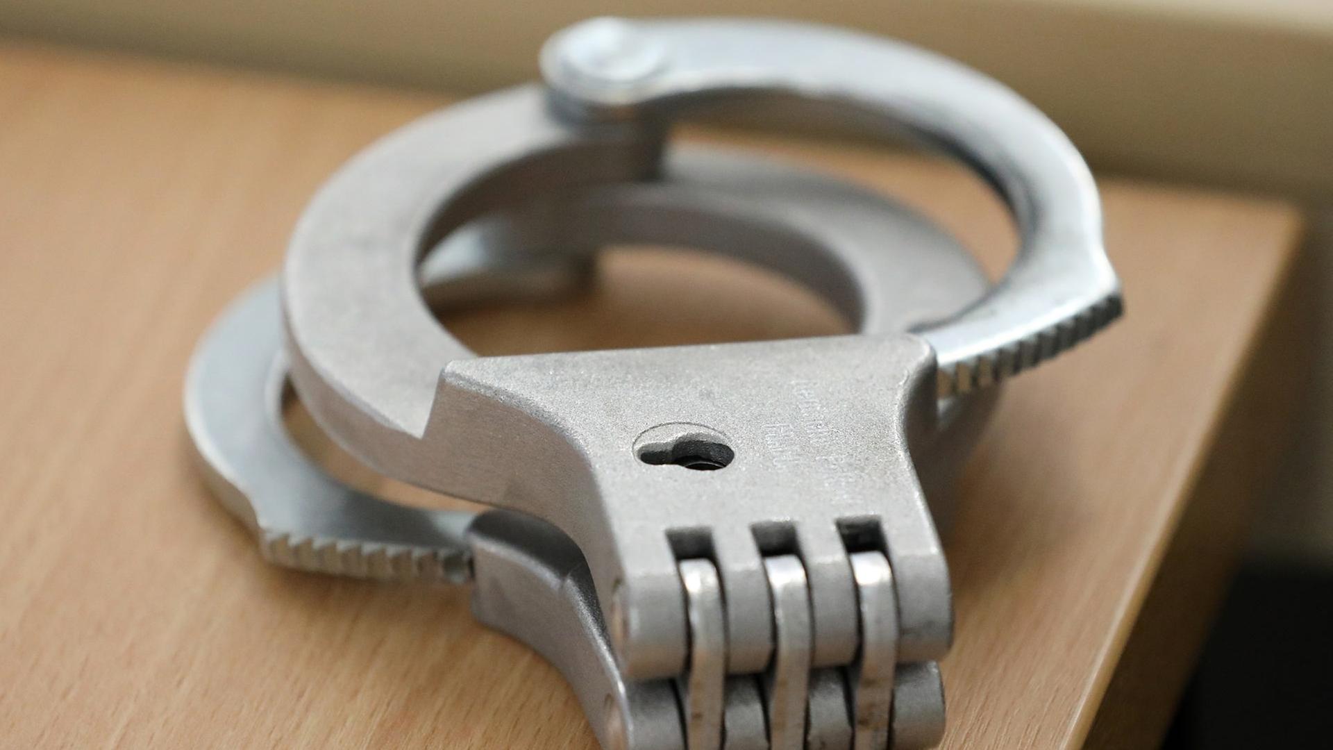 Verdacht auf Drogenhandel: Mann in Kiel festgenommen