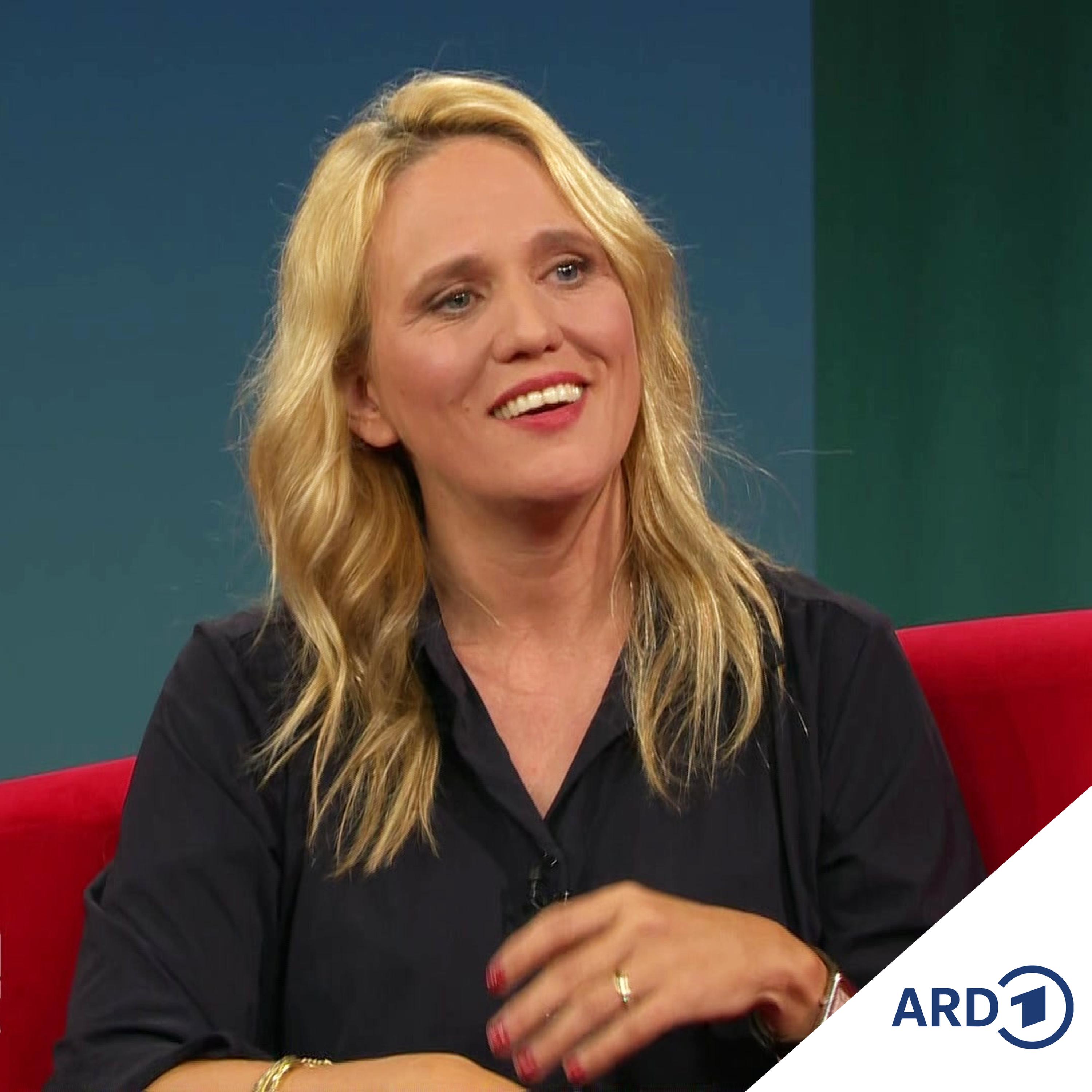 Richterin Prof. Dr. Elisa Hoven im Sofa-Talk über Warheit und Täuschung