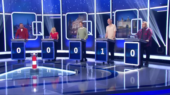 Andreas Kuhlage, Kaya Laß, Malte Janssen, Nils Söhrens und Jens Mahrhold bei der NDR Quizshow.