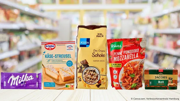 Fünf Produkte fielen durch besonders dreiste Preiserhöhungen auf. | Verbraucherzentrale Hamburg und Canva.com Eine Tafel Schokolade, eine Fertigbackmischung, eine Packung Müsli, ein Nudel-Fertiggericht und eine Packung mit Kaffeesticks
