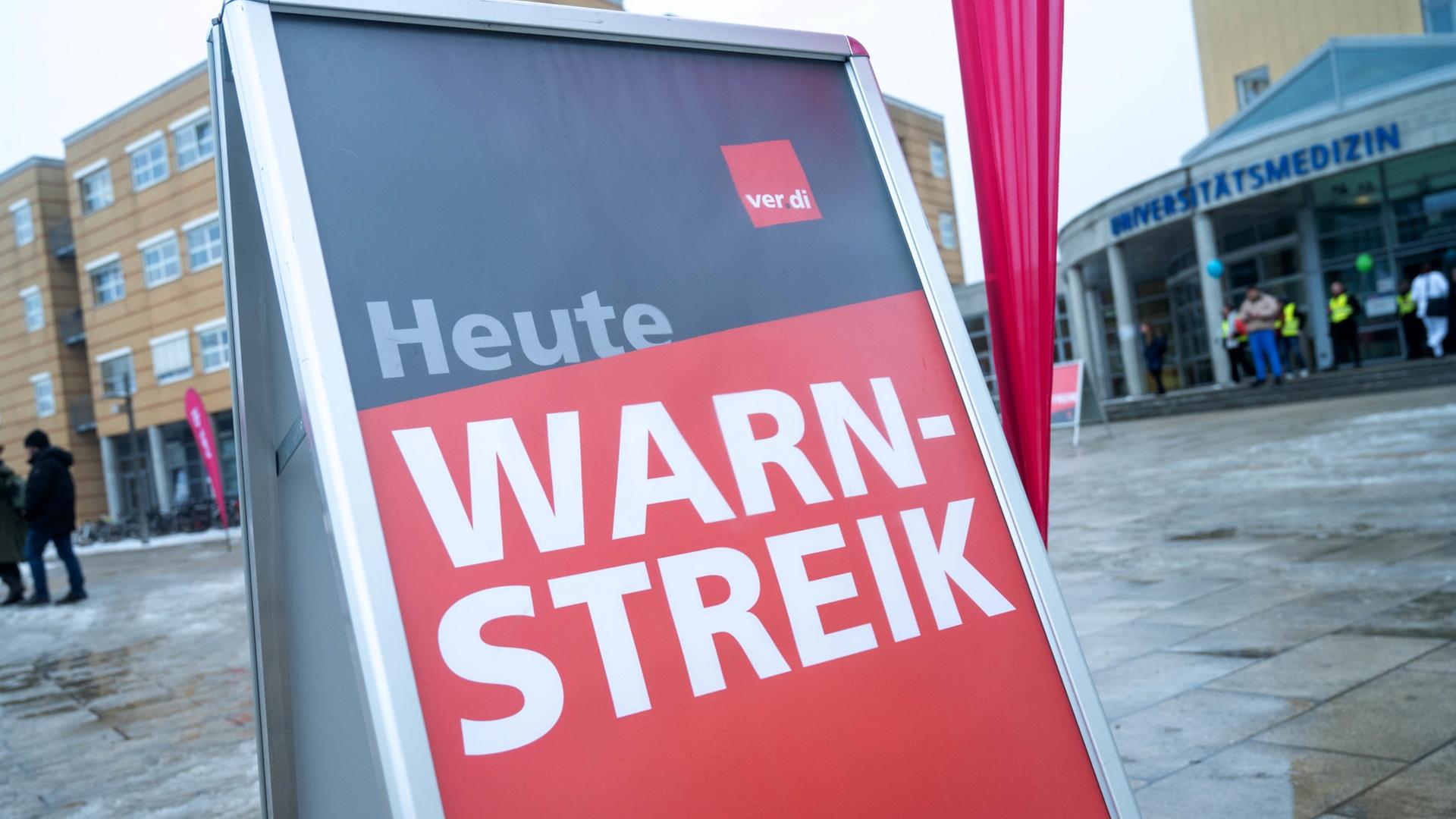 Warnstreiks in MV: Schulen und Unikliniken betroffen