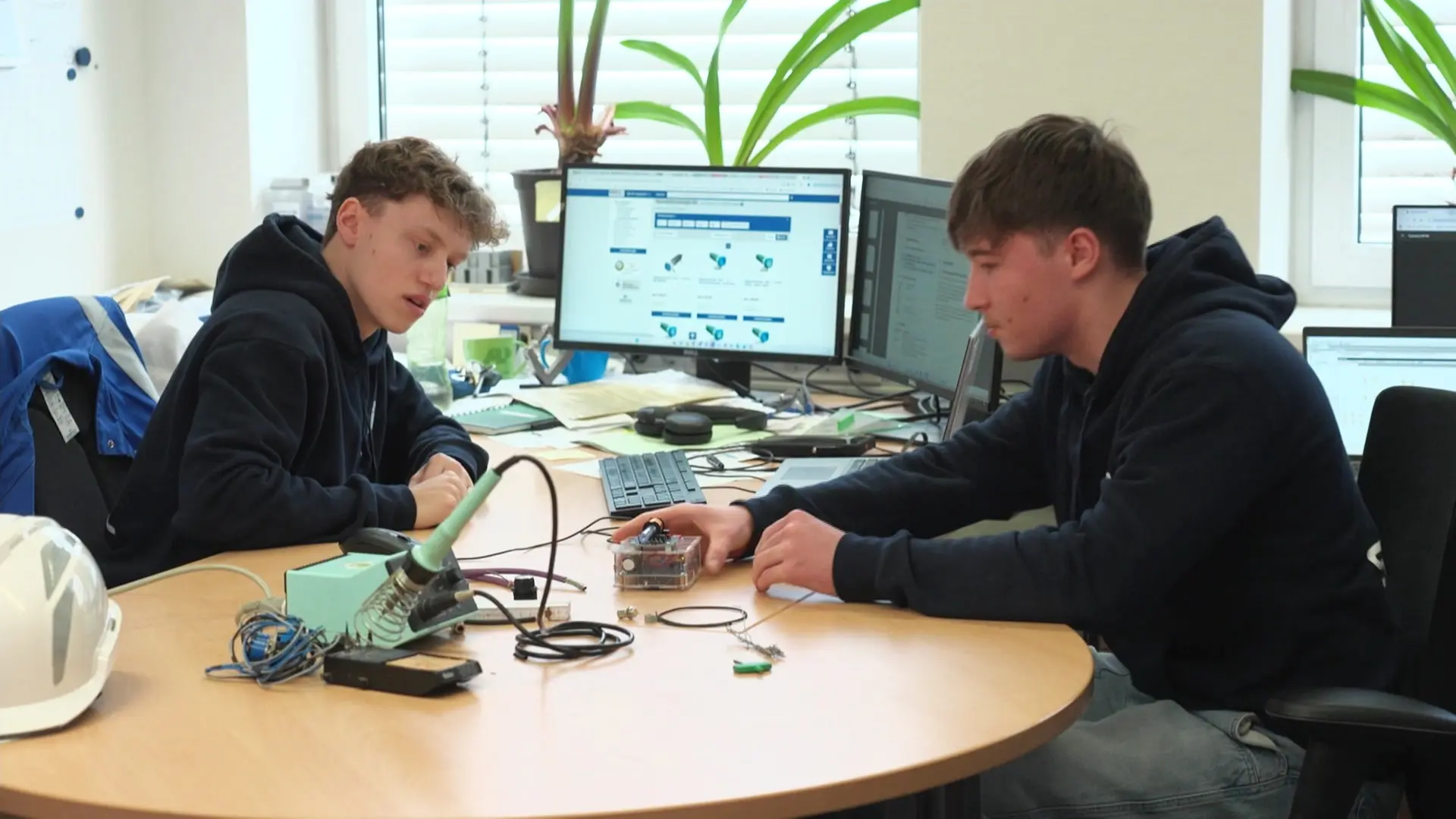 Duales Studium: Wie funktioniert das beliebte System?