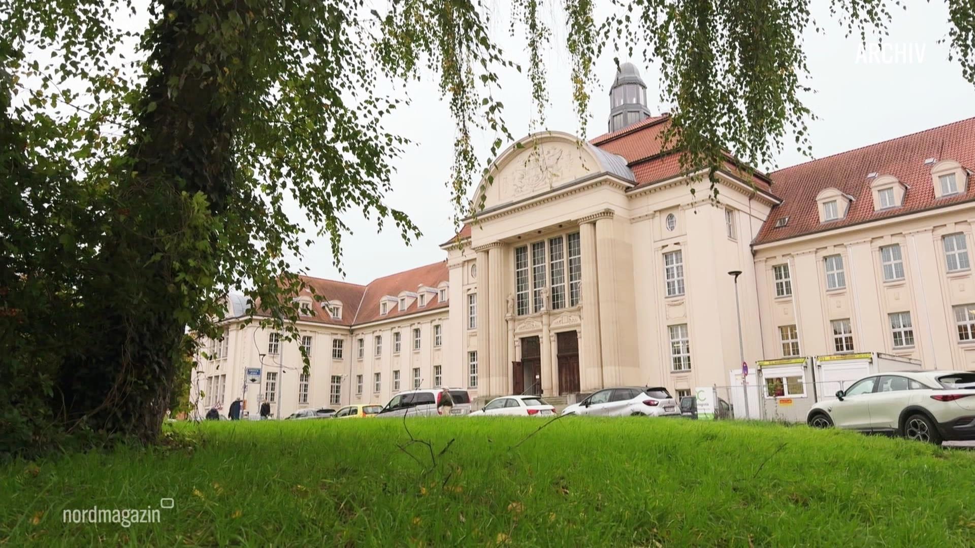 Schwerin: Anklage gegen 70-Jährigen Raser 